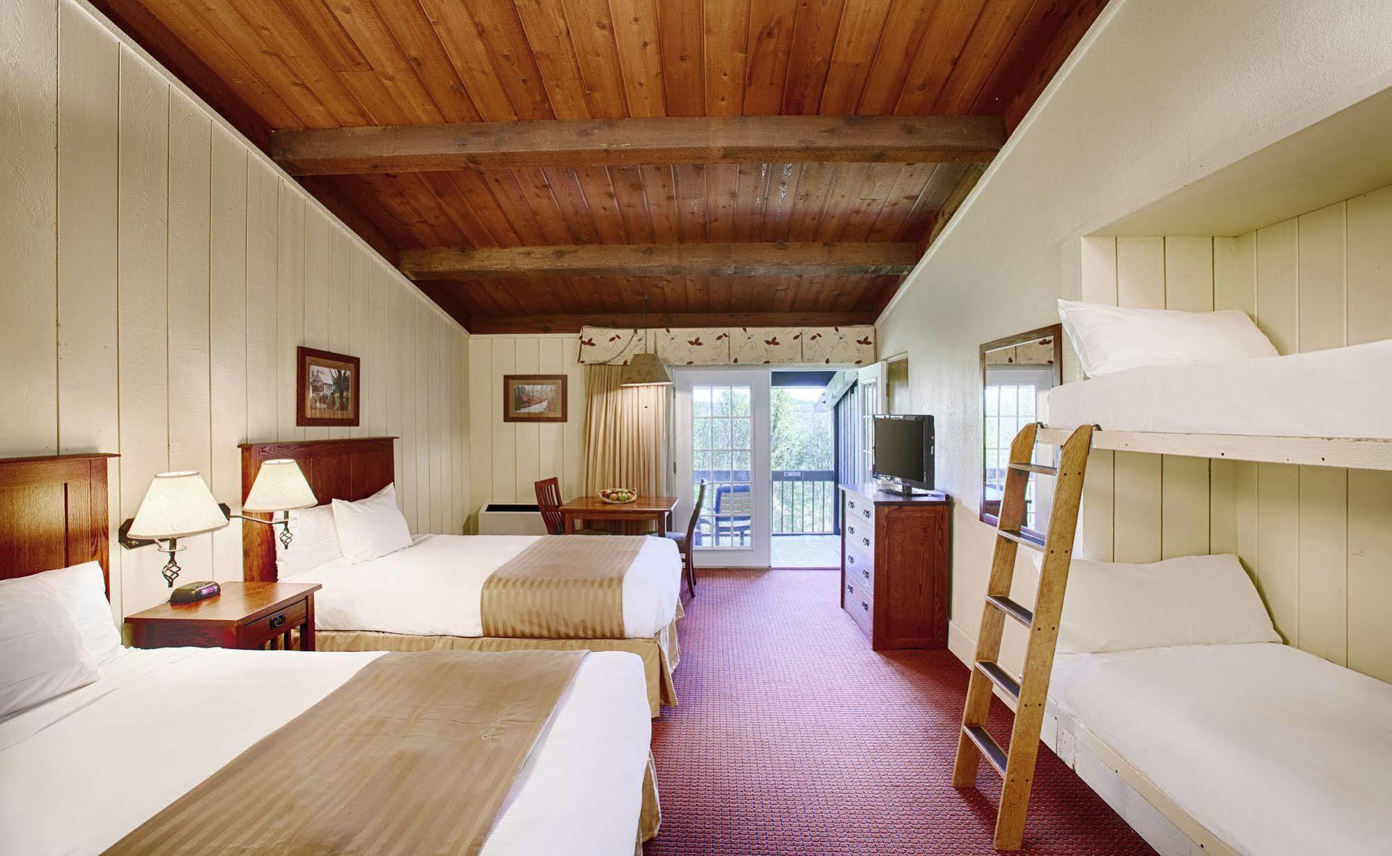 Salt Fork State Park Lodge And Conference Center Кембридж Экстерьер фото