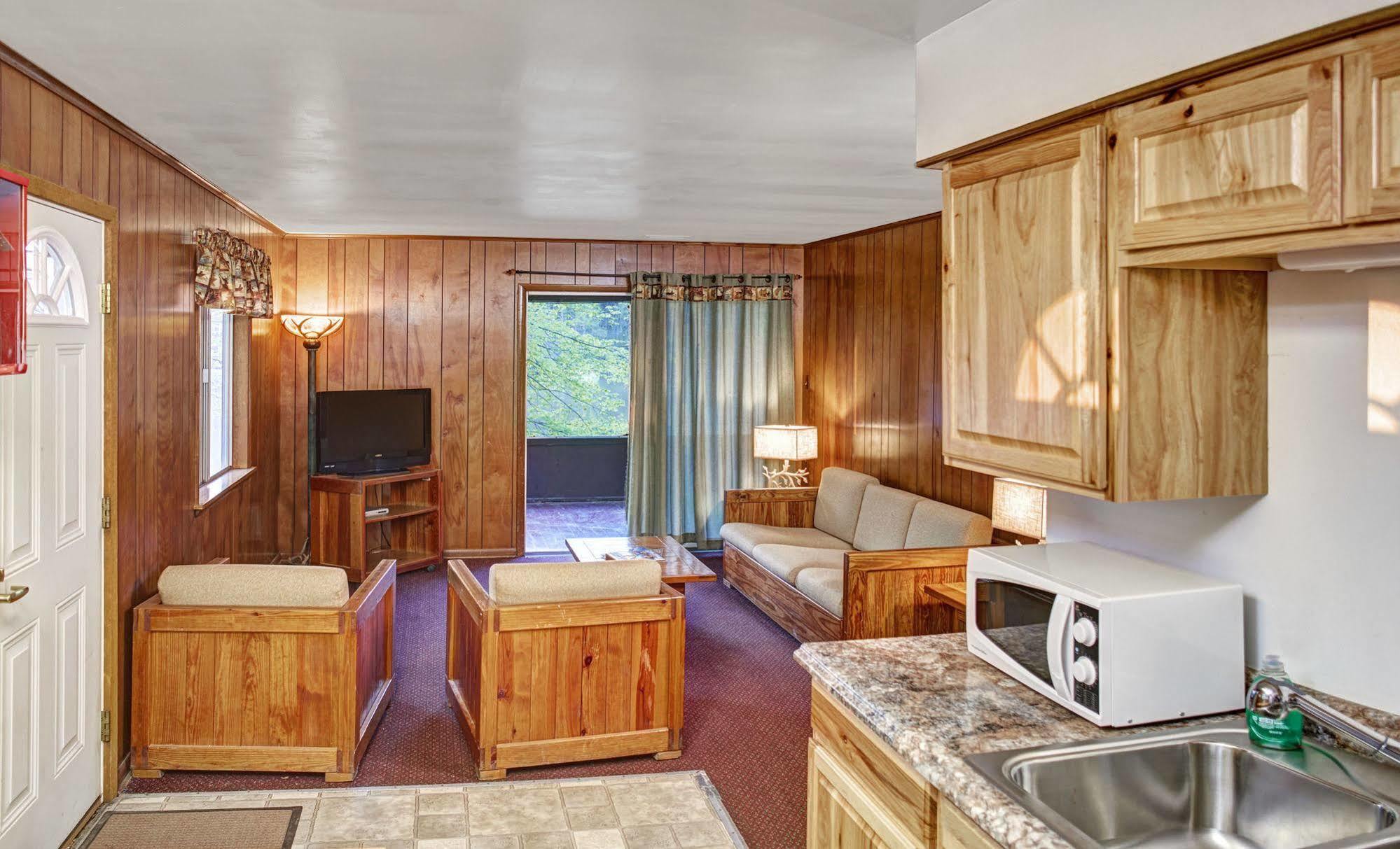 Salt Fork State Park Lodge And Conference Center Кембридж Экстерьер фото